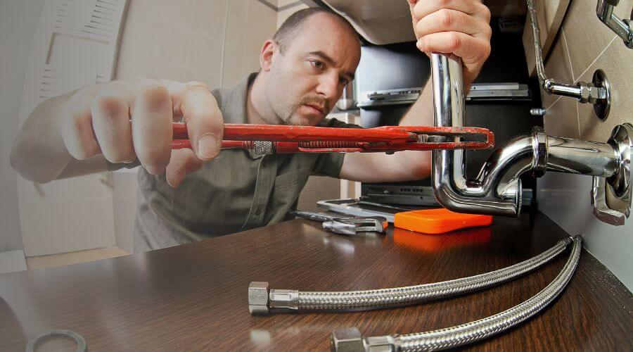 Professional expert plumbing services in Ewen, MI